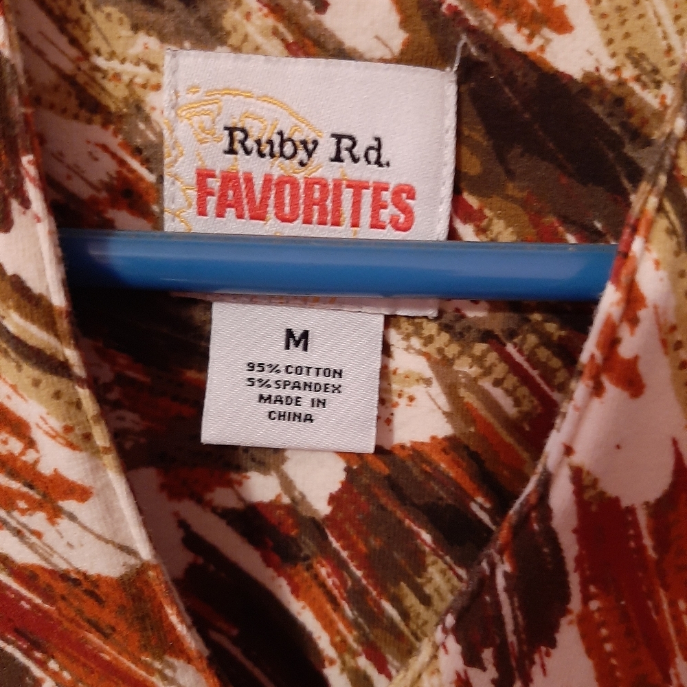 Ruby Rd Favorites Women's Multicolor Patterned Top - Picture 3 of 3